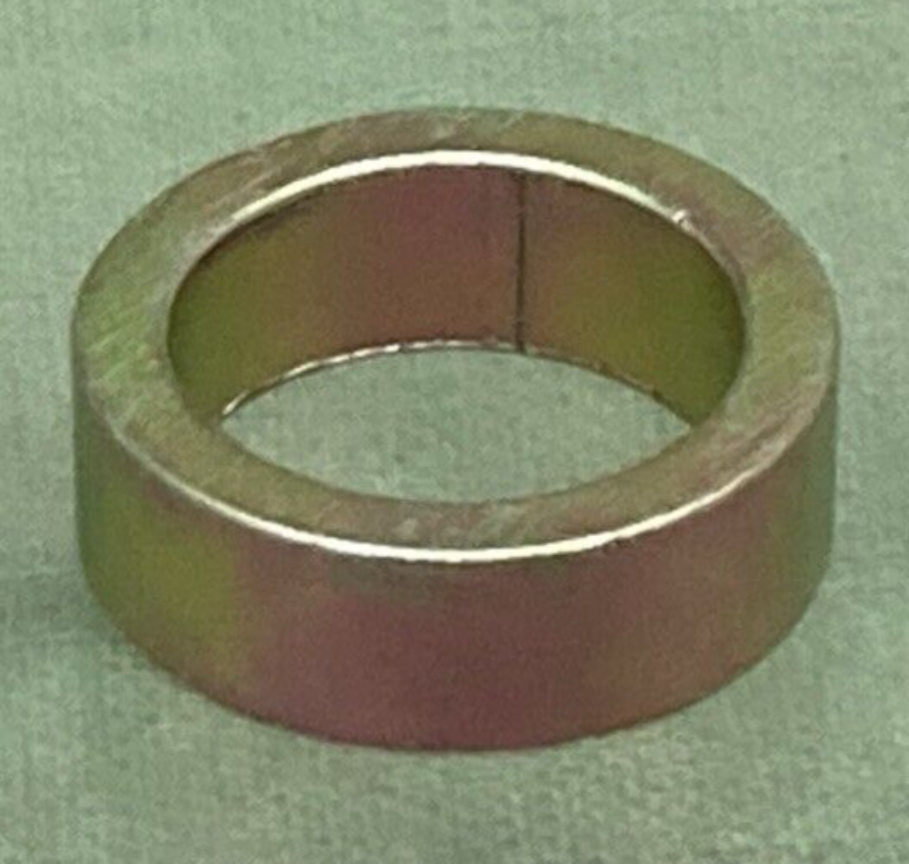 QTY 2 NEW GENUINE SUZUKI 09180-08110 SPACER REAR FENDER FRAME