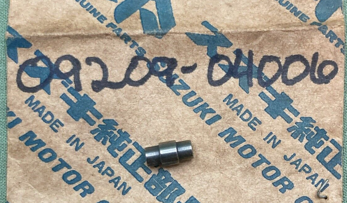 NEW GENUINE SUZUKI 09209-04006 PIN GEAR SHIFT CAM