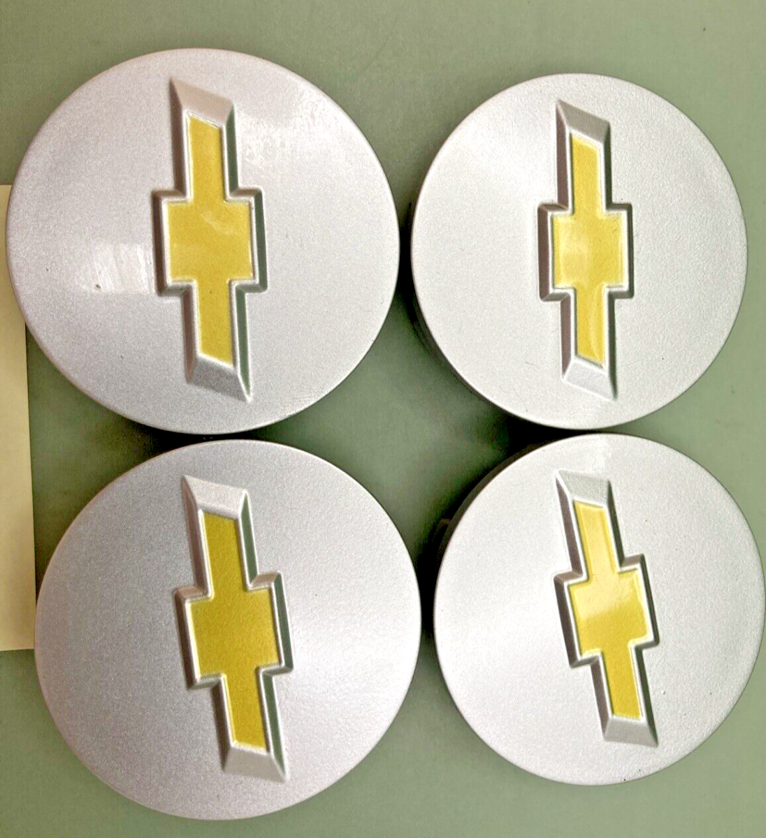 NEW CHEVROLET XFL-005 WHEEL CENTER CAPS 4 SILV/Gold ABS 2.25" 6 PRONG CHEV LOGO