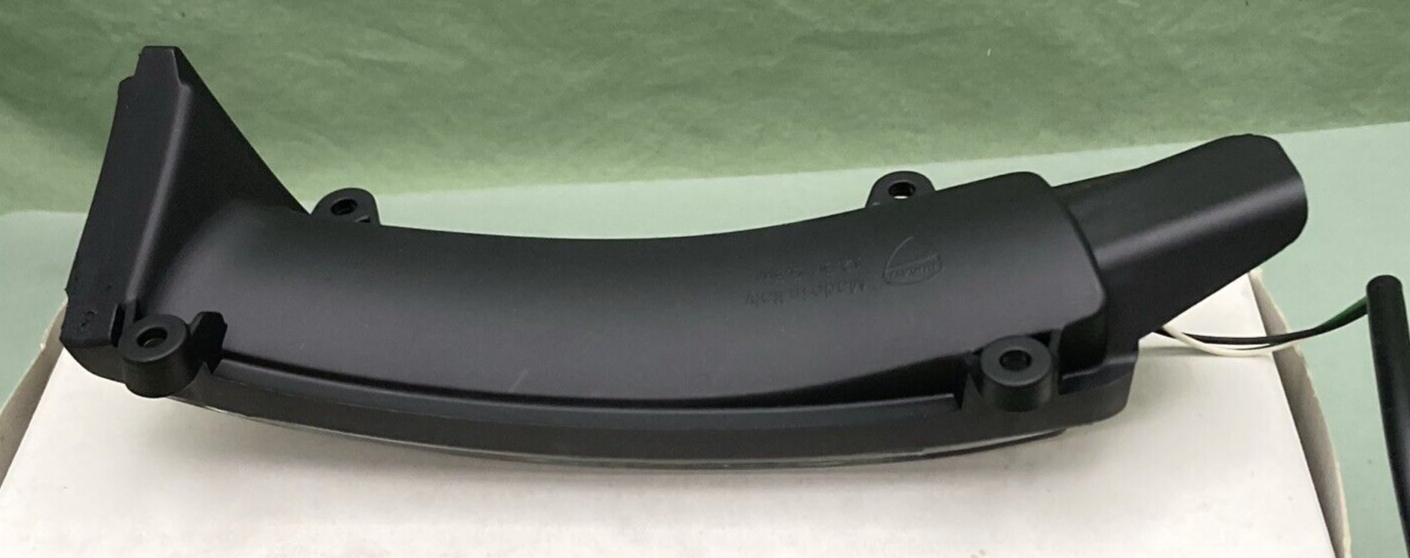 NEW GENUINE DUCATI 53010342A TURN INDICATOR R.H.