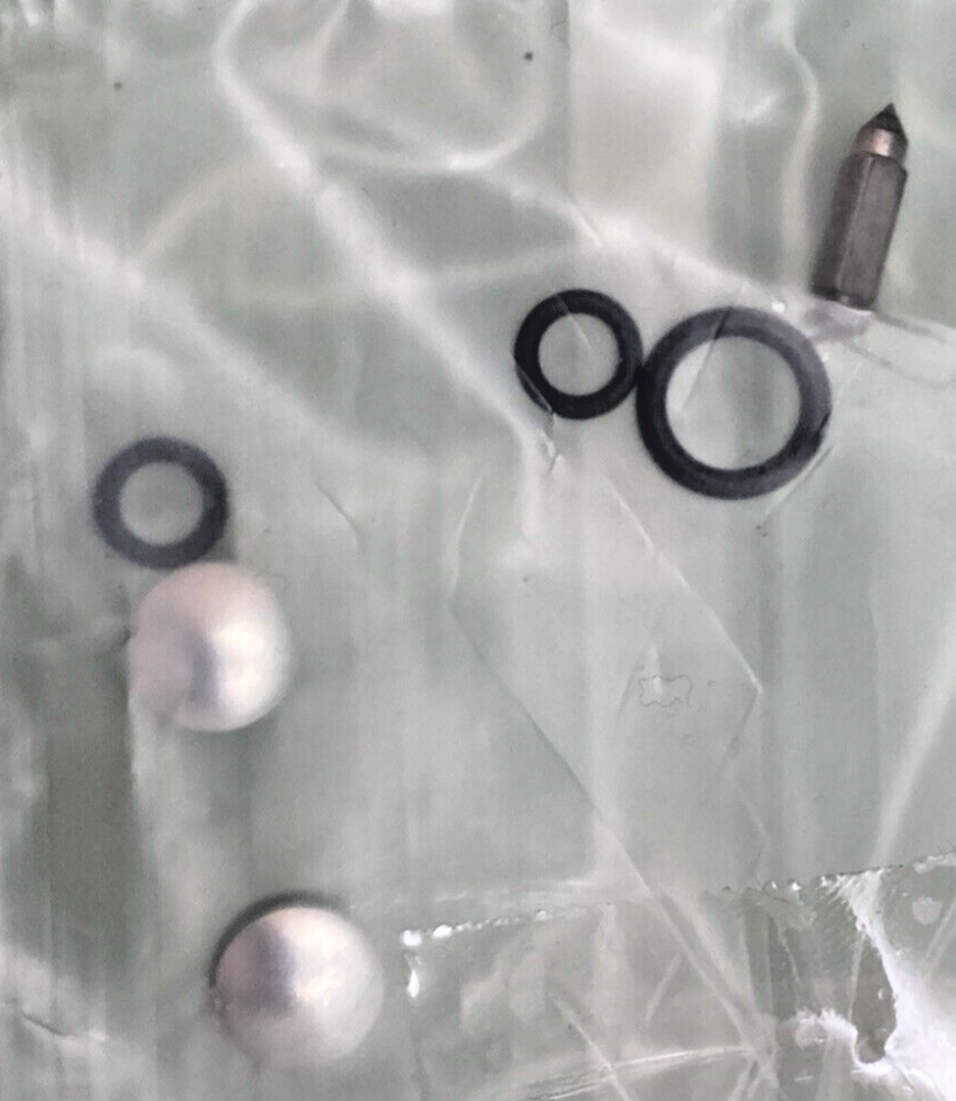 NEW REDLINE  RL7042 CARBURETOR REBUILD KIT PARTS LOT 1 BARREL INCOMPLETE