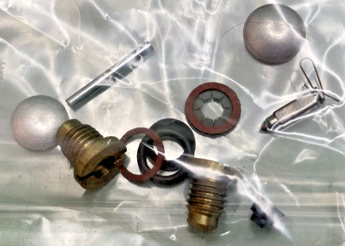 NEW REDLINE  RL7042 CARBURETOR REBUILD KIT PARTS LOT 1 BARREL INCOMPLETE
