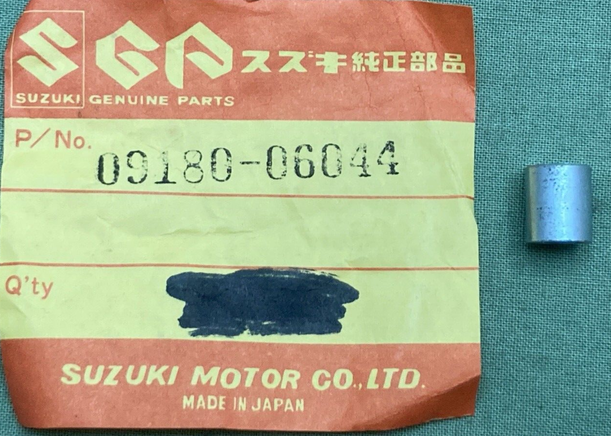 QTY 3 NEW GENUINE SUZUKI 09180-06044 SPACER FRAME COVER 6.1X8X9.5