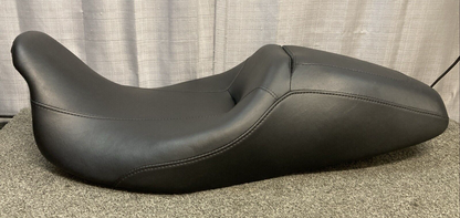 NEW GENUINE HARLEY DAVIDSON P52320-11 LOW SEAT ASY STREET GLIDE