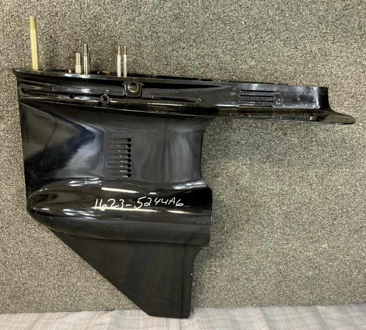 NEW GENUINE MERCURY 1623-5886 Fleetmaster Gearcase Housing