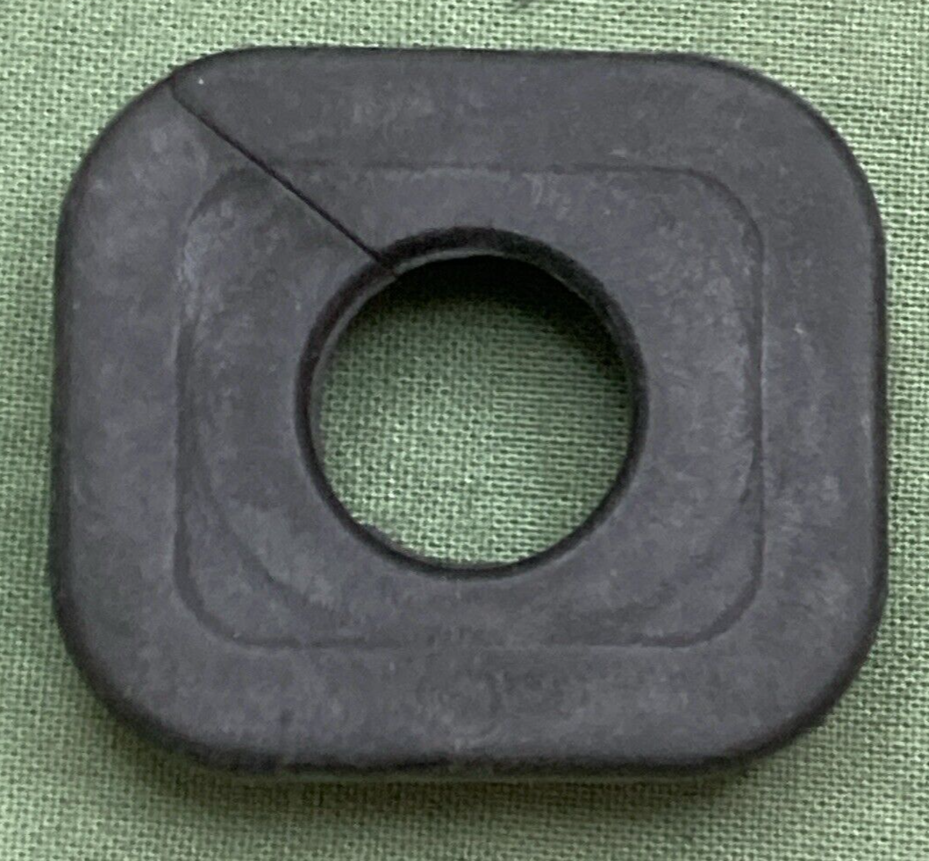 NEW REPLACES SUZUKI 09320-13019 GROMMET HEADLAMP