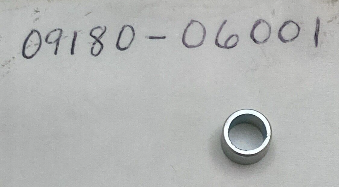 NEW REPLACES SUZUKI 09180-06001 Spacer Center 6.2X8.3X5.7