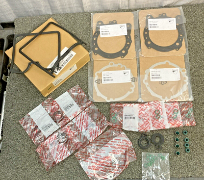 NEW GENUINE DUCATI 79120481B GASKETS SET