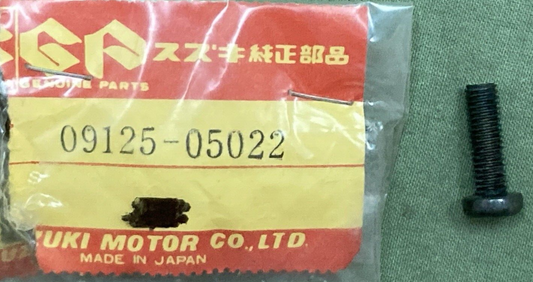 QTY 2 NEW GENUINE SUZUKI 09125-05022 SCREW FRONT WHEEL HUB