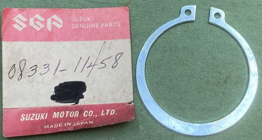 QTY 2 NEW GENUINE SUZUKI 08331-11458 CIRCLIP REAR WHEEL