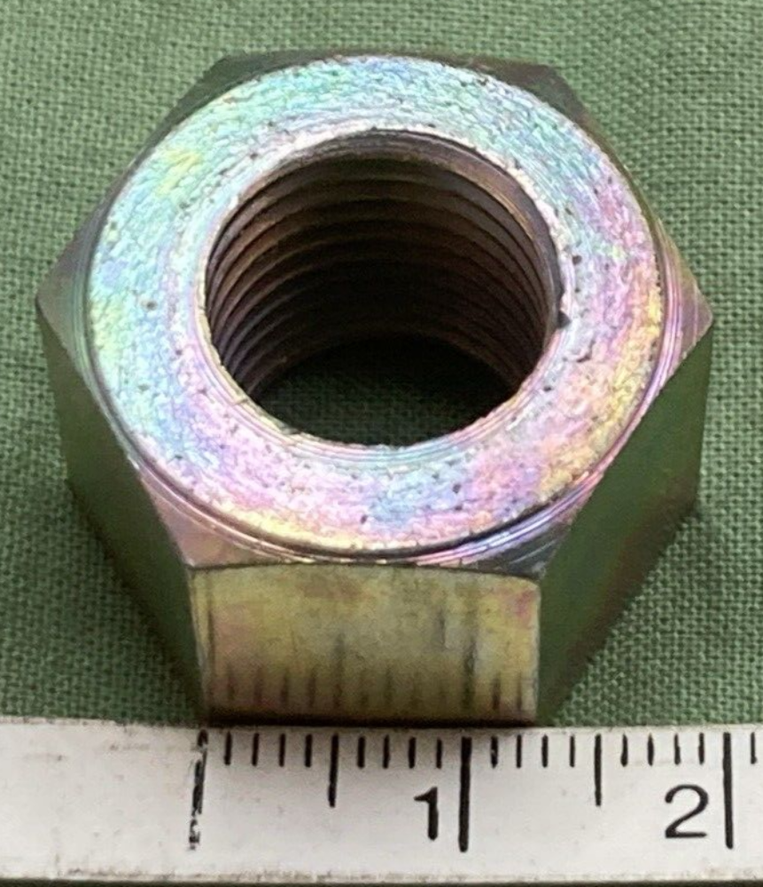 NEW GENUINE SUZUKI 09140-14011 NUT MAGNETO