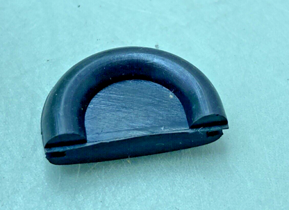 QTY 9 NEW GENUINE KAWASAKI 92071-063 GROMMET