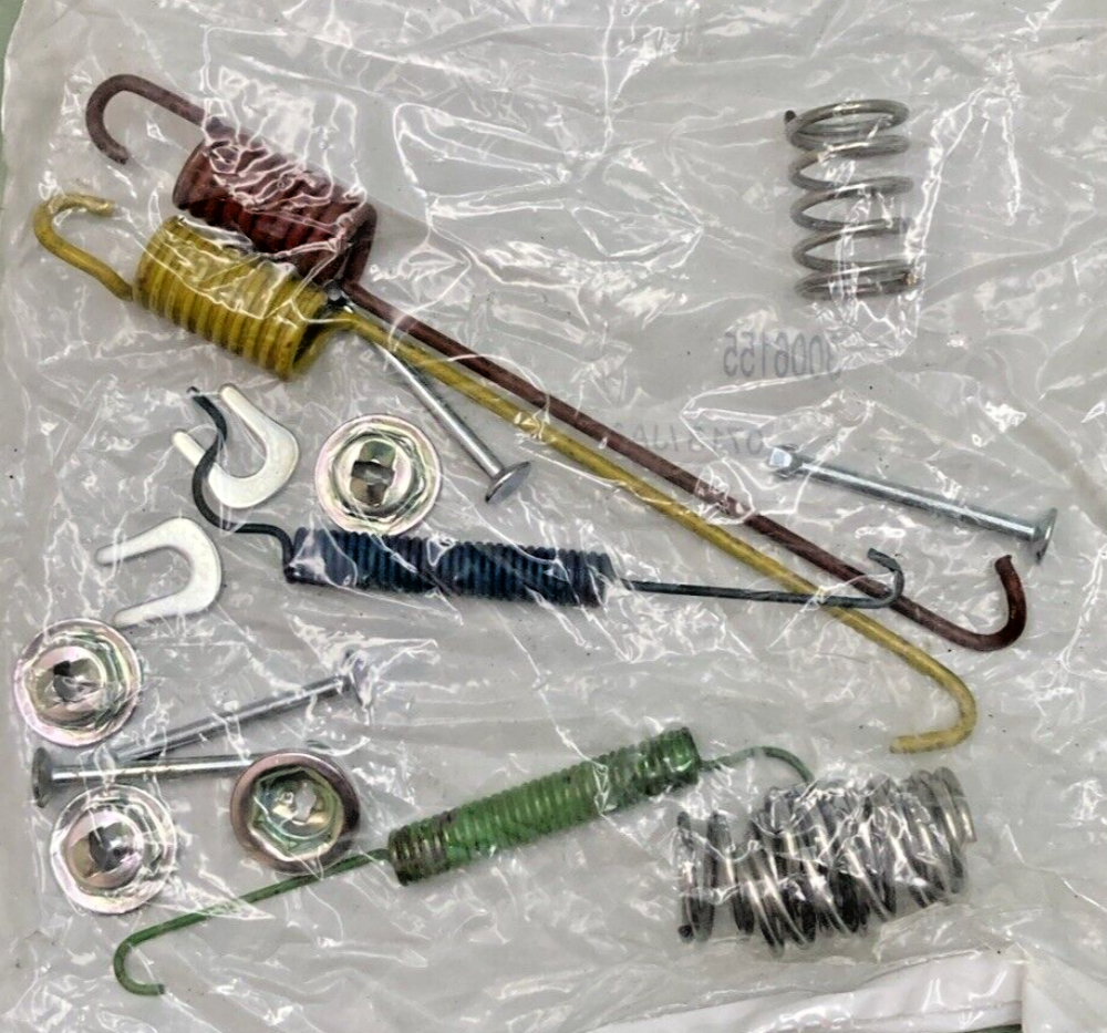 NEW GENUINE NAPA BRAKES 2745 MAXI-PACK ULTRA PREMIUM BRAKE SHOE HARDWARE KIT