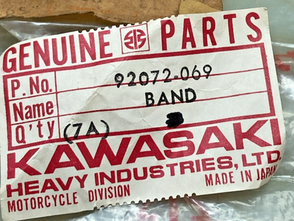 NEW GENUINE KAWASAKI 92072-069 BAND