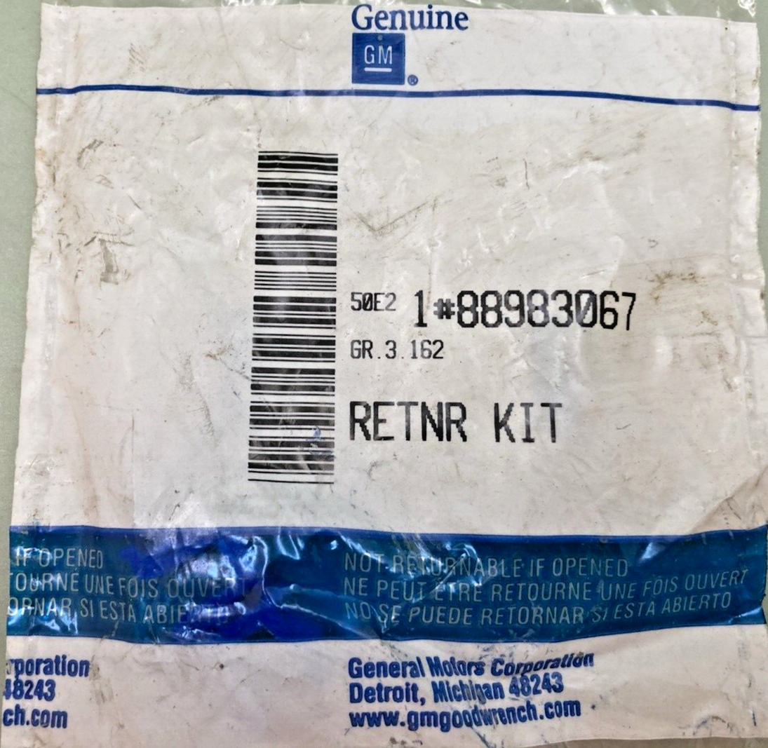 NEW GENUINE GM 88983067 FUEL LINE RETAINER CLIP KIT - PACKAGE OF 2