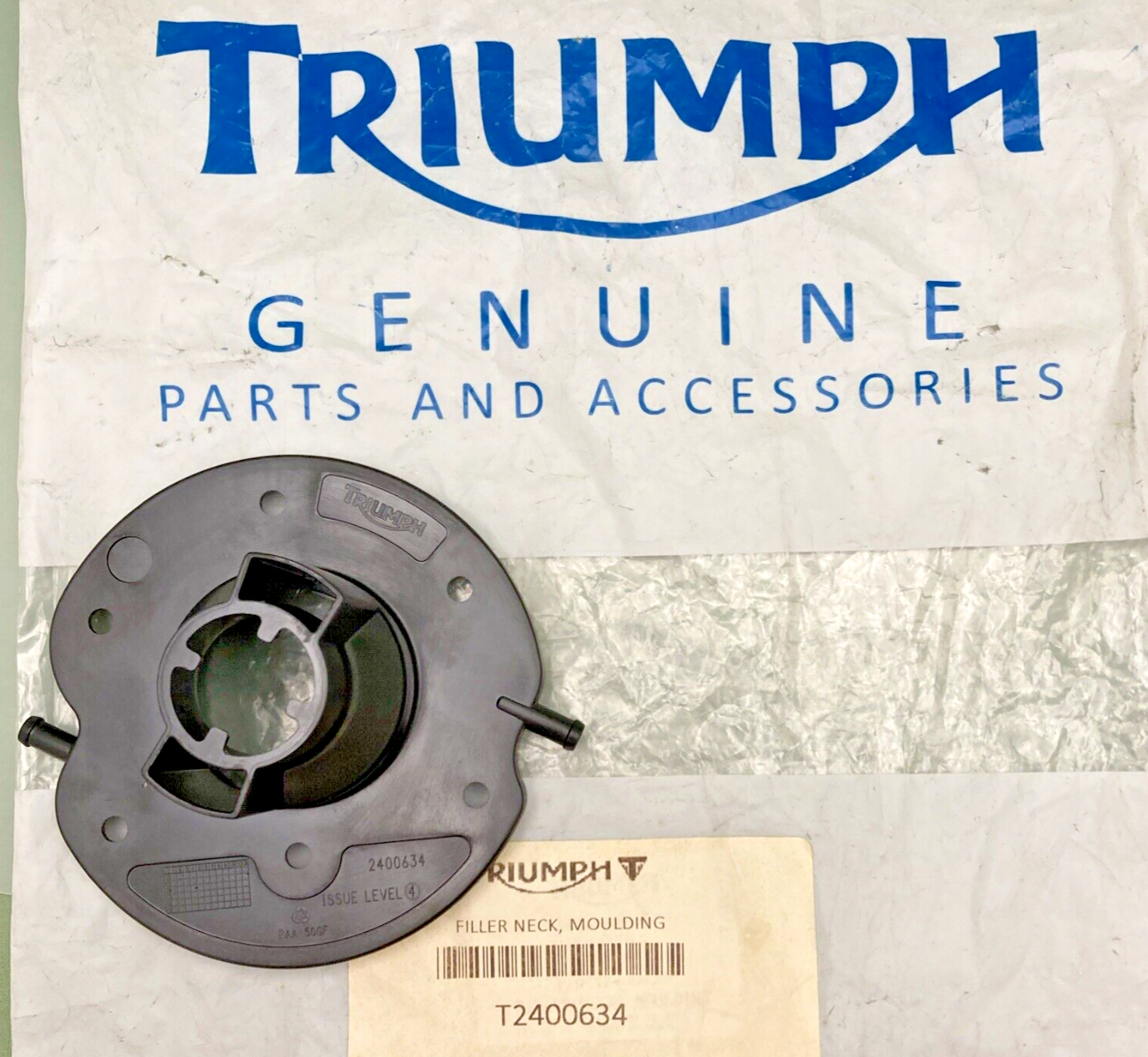 NEW GENUINE TRIUMPH T2400634 Filler Neck, Moulding