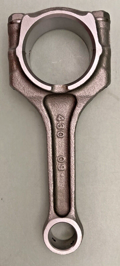 NEW GENUINE TRIUMPH T1110430 Crankshaft, Connecting Rod ASSY