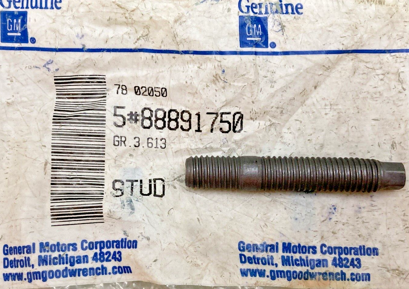 QTY 5 NEW GENUINE GM 88891750 EXHAUST STUD
