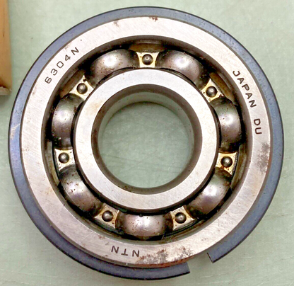 NEW GENUINE NTN 6304N BALL BEARING REPLACES KAWASAKI 92045-505