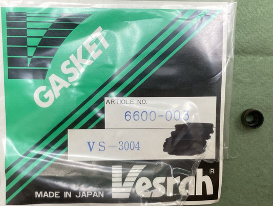 QTY 4 NEW GENUINE VESRAH VS-3004 VALVE SEAL REPLACES SUZUKI 09289-05010