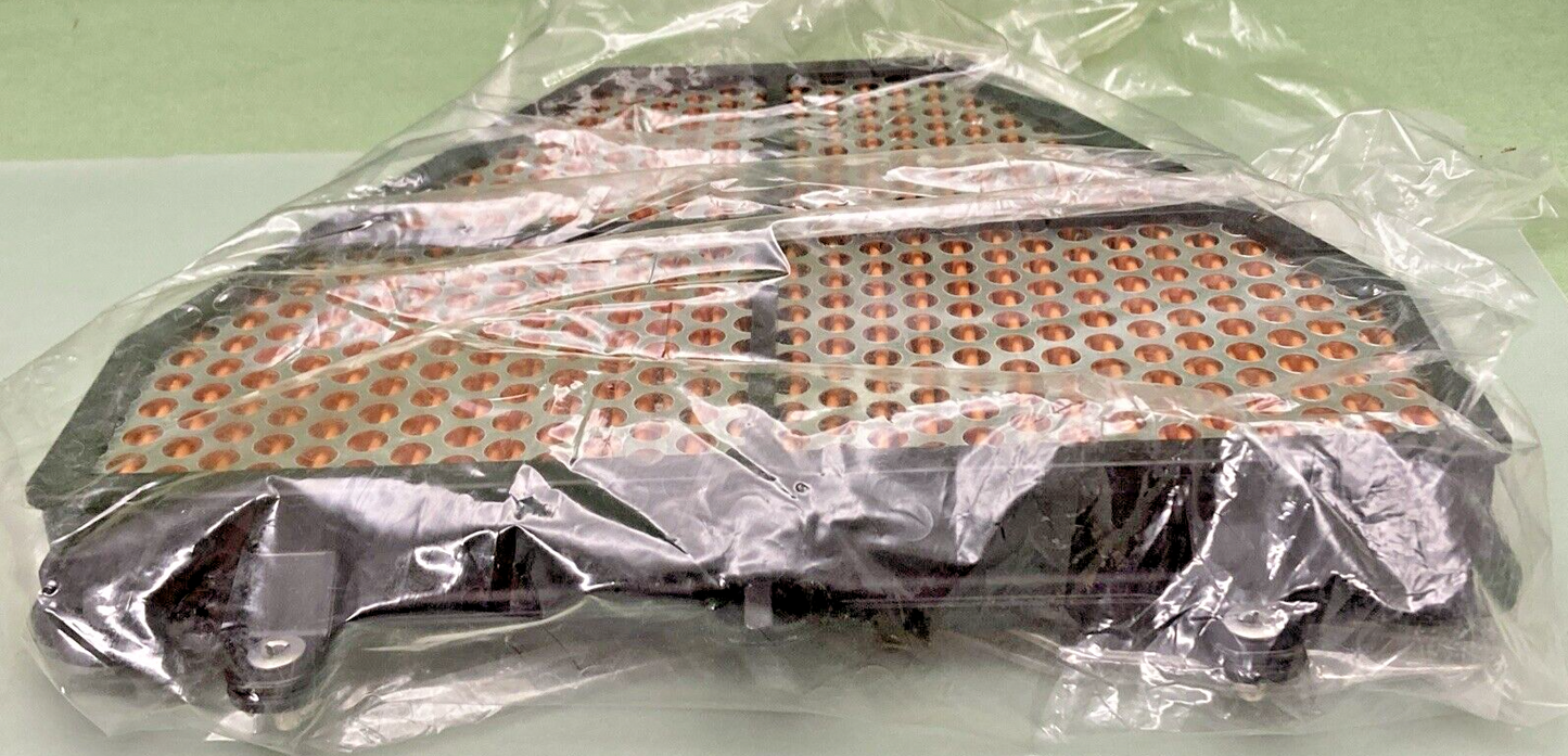 NEW GENUINE TRIUMPH T2208164 Filter, Air