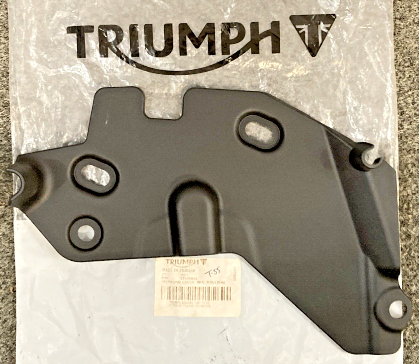 NEW GENUINE TRIUMPH T2502830 Packaging Cover, Rhs, Moulding