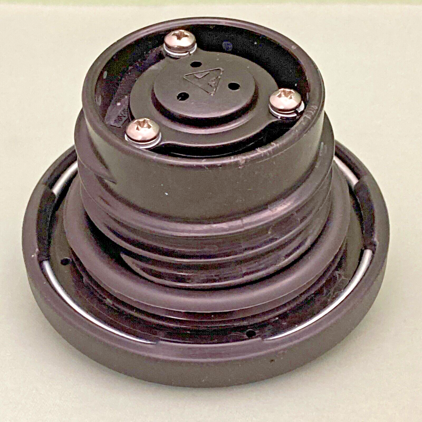 NEW GENUINE TRIUMPH T2503326 Filler Cap, Spares