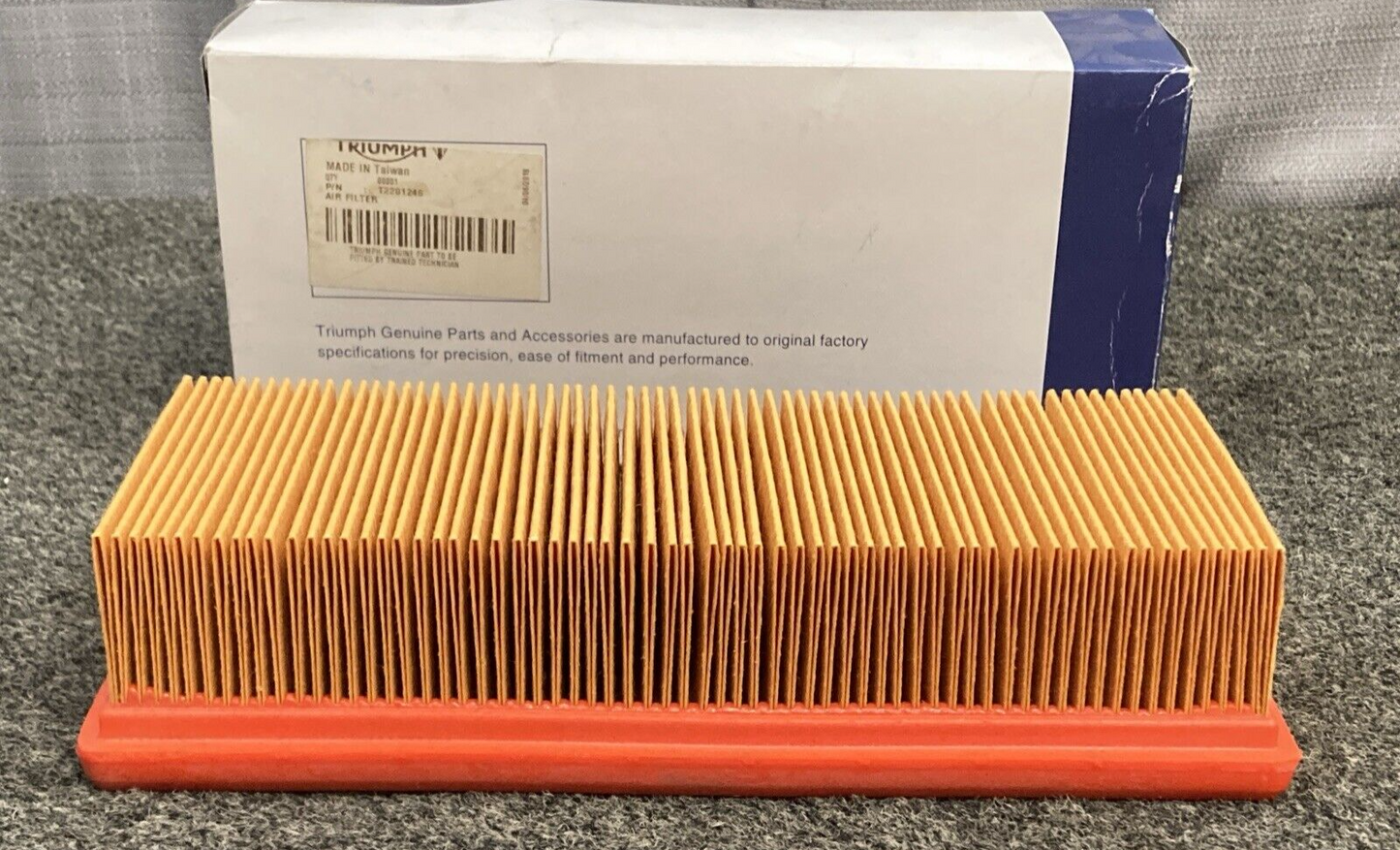NEW GENUINE TRIUMPH T2201246 Air Filter Element