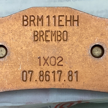 NEW GENUINE TRIUMPH T2022314 Brake Pad Set FRONT