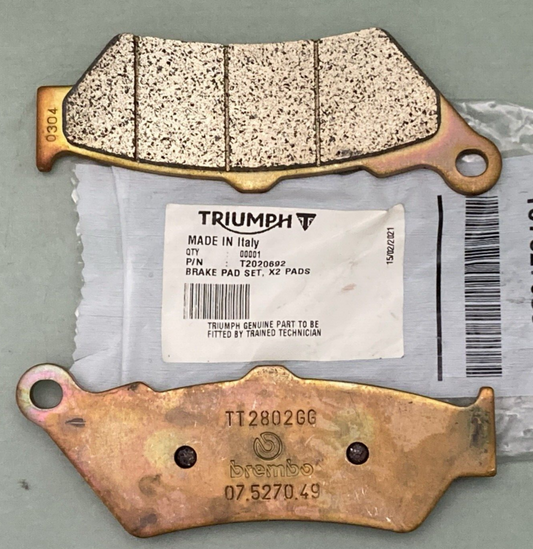 QTY 2 NEW GENUINE TRIUMPH T2020692 BRAKE PAD SET`