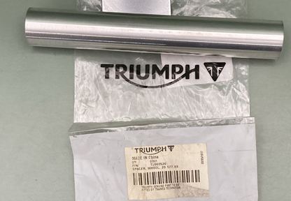 NEW GENUINE TRIUMPH T2003520 Spacer, Wheel, 20 177.93
