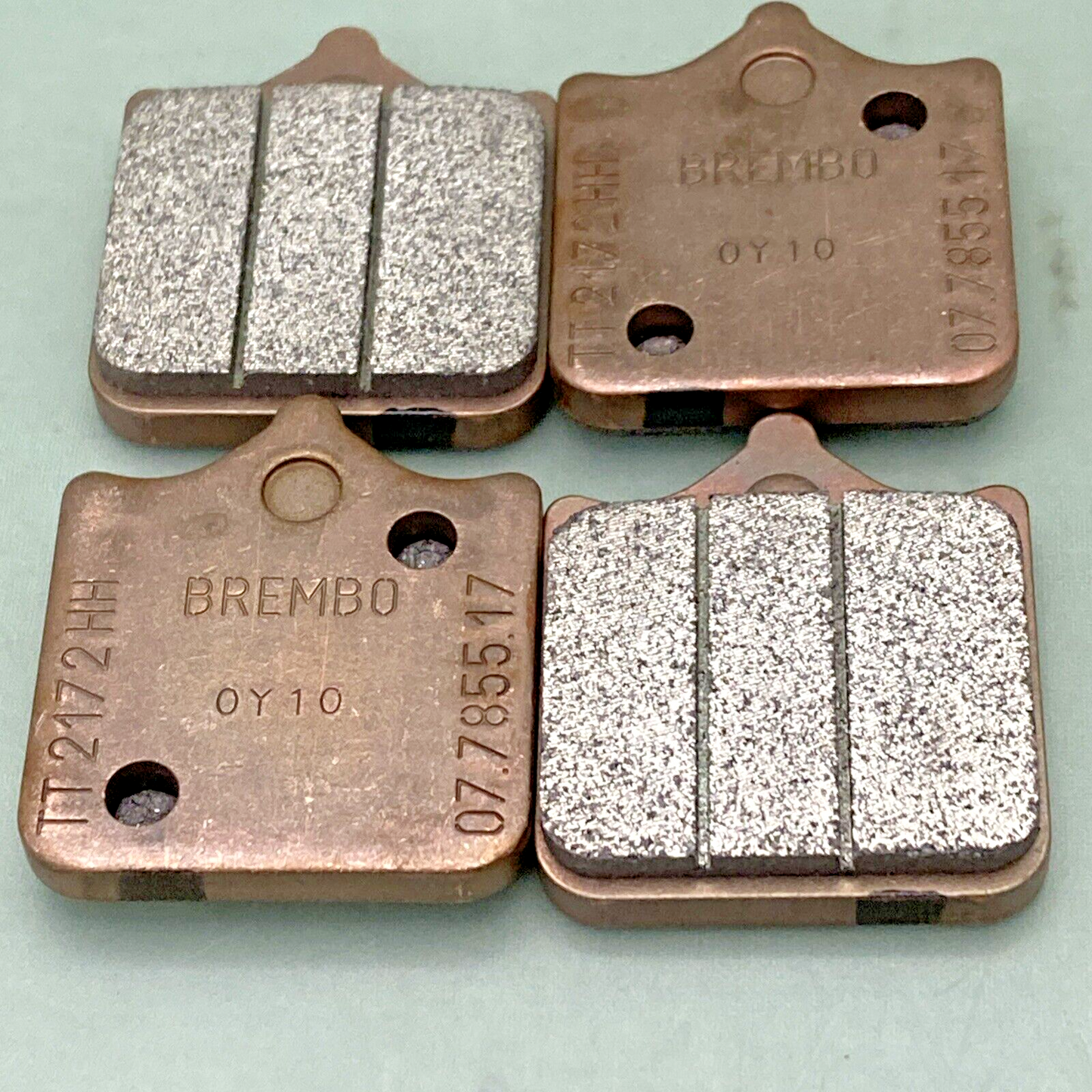 NEW GENUINE TRIUMPH T2025290 Brake Pad Set, X 4 Pads