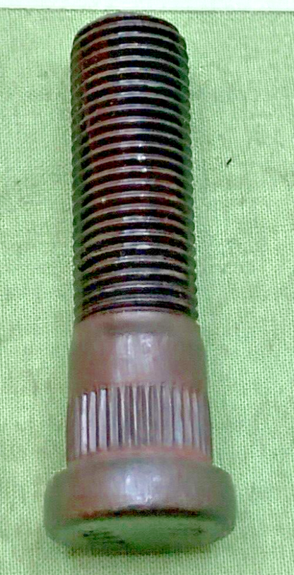 NEW GENUINE GM 88891742 STUD, FRONT WHEEL, 1988-2002 GM