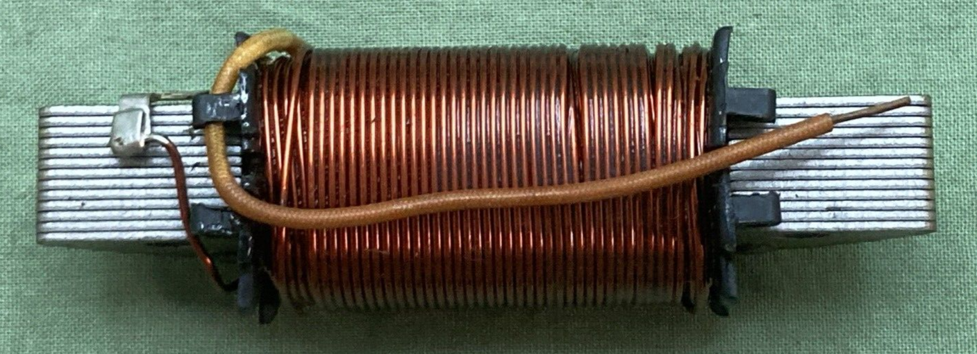 NEW GENUINE YAMAHA 1W6-85513-20 COIL LIGHTING 1