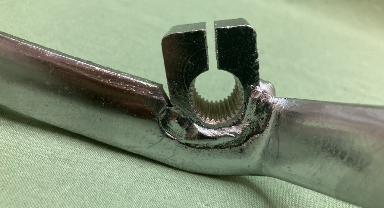 NEW GENUINE YAMAHA 132-18111-01-93 PEDEL SHIFT