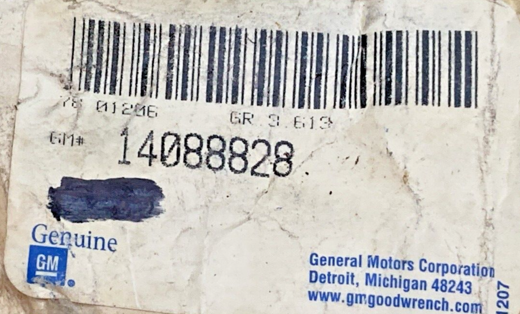NEW GENUINE GM 14088828 STUD, EXHAUST PIPE, 1982-1990 GM