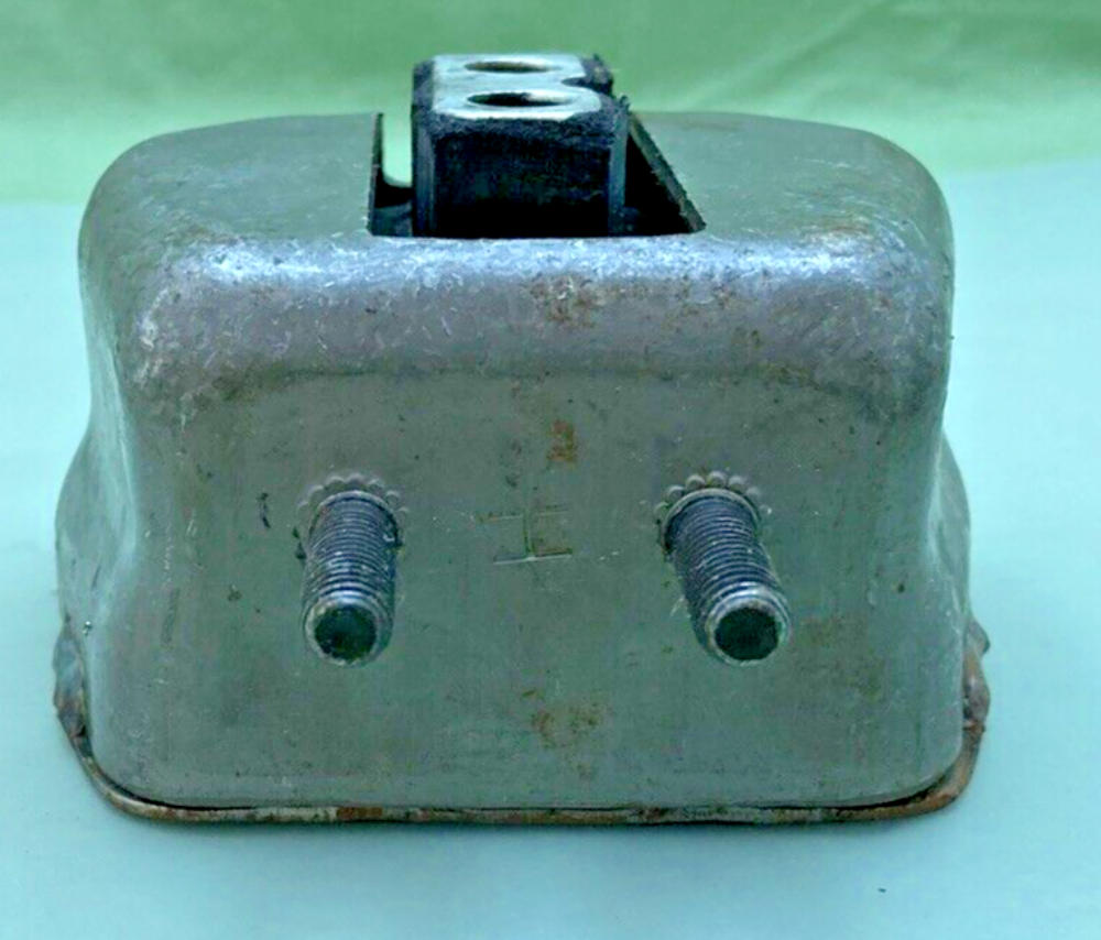 NEW GENUINE GM 22637949 MOUNT ASSEMBLY, ENGINE REAR 1982-1994 GM