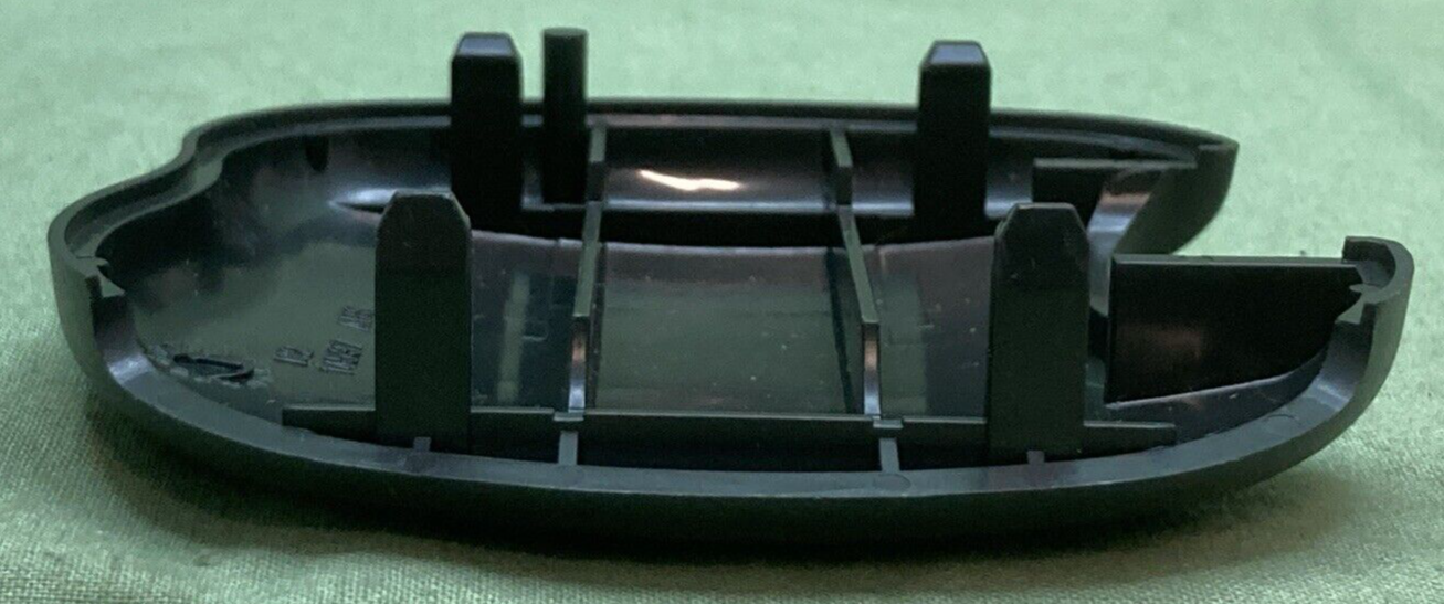 NEW GENUINE GM 22607107 Cover Driver Seat Shoulder Belt Guide Bracket Outer