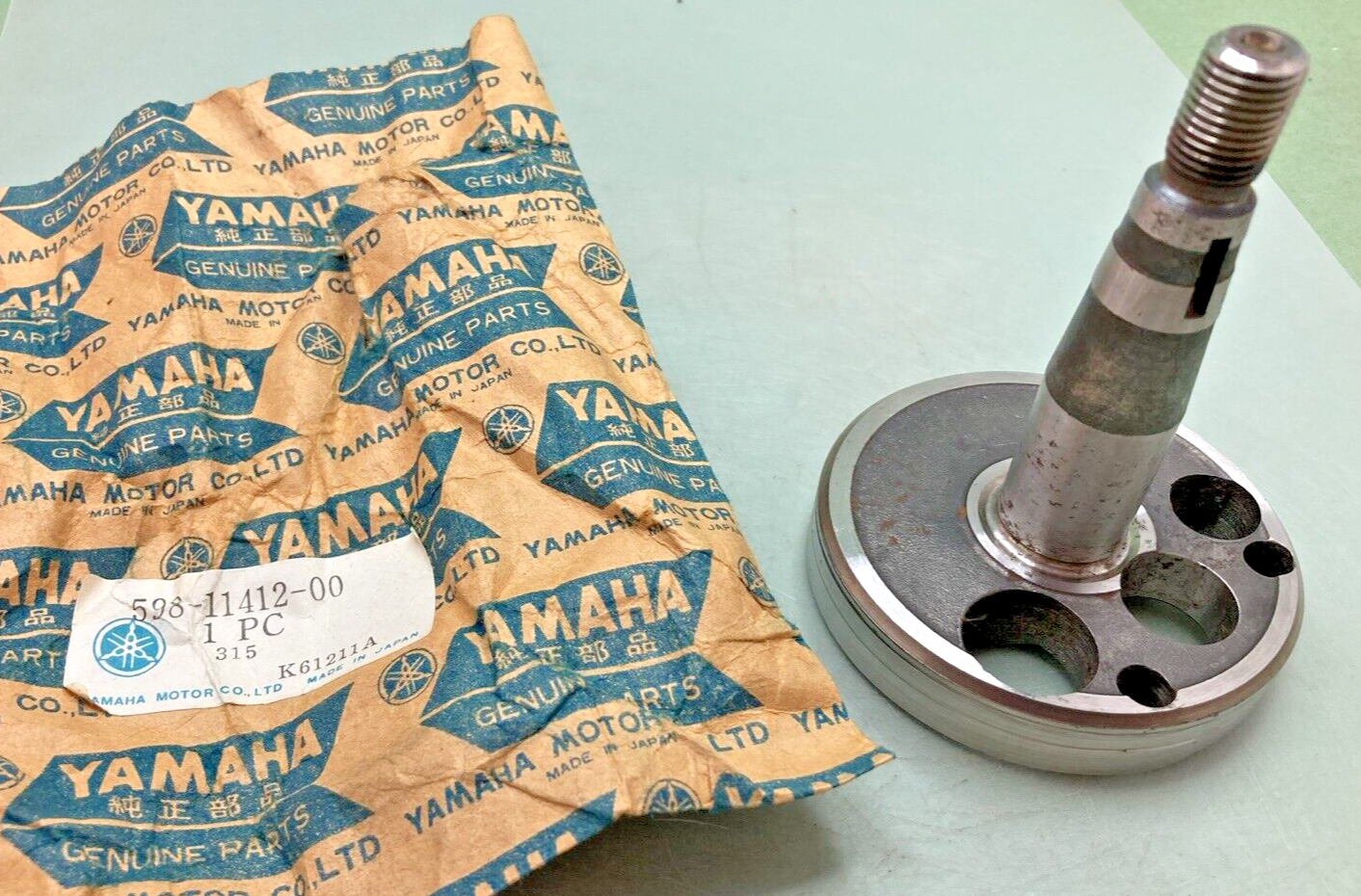 NEW GENUINE YAMAHA 598-11412-00 CRANK 1