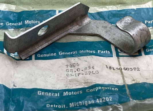 NEW GENUINE GM 14040572 CLIP ENGINE CLUTCH PEDAL CONTROL