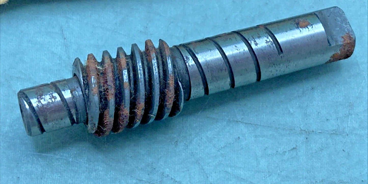 NEW GENUINE YAMAHA 152-25138-00 GEAR, METER