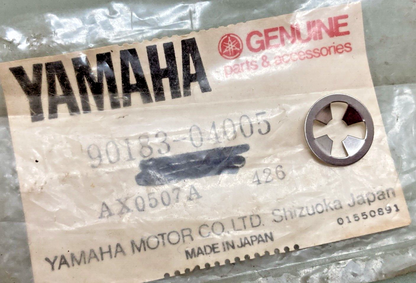 QTY 5 NEW GENUINE YAMAHA 90183-04005 NUT SPRING