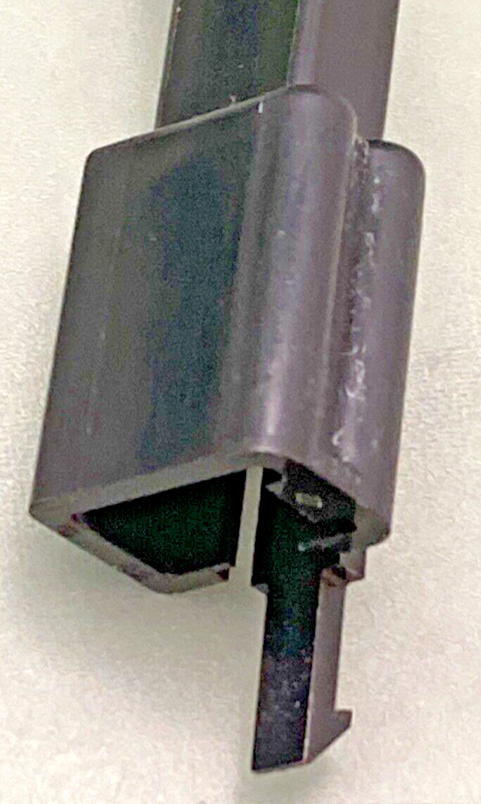 NEW GENUINE TRIUMPH T2025550 Switch, Brake, Rear