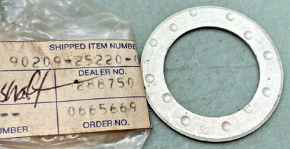 NEW GENUINE YAMAHA 90209-25220 WASHER, SPECIAL SHAP