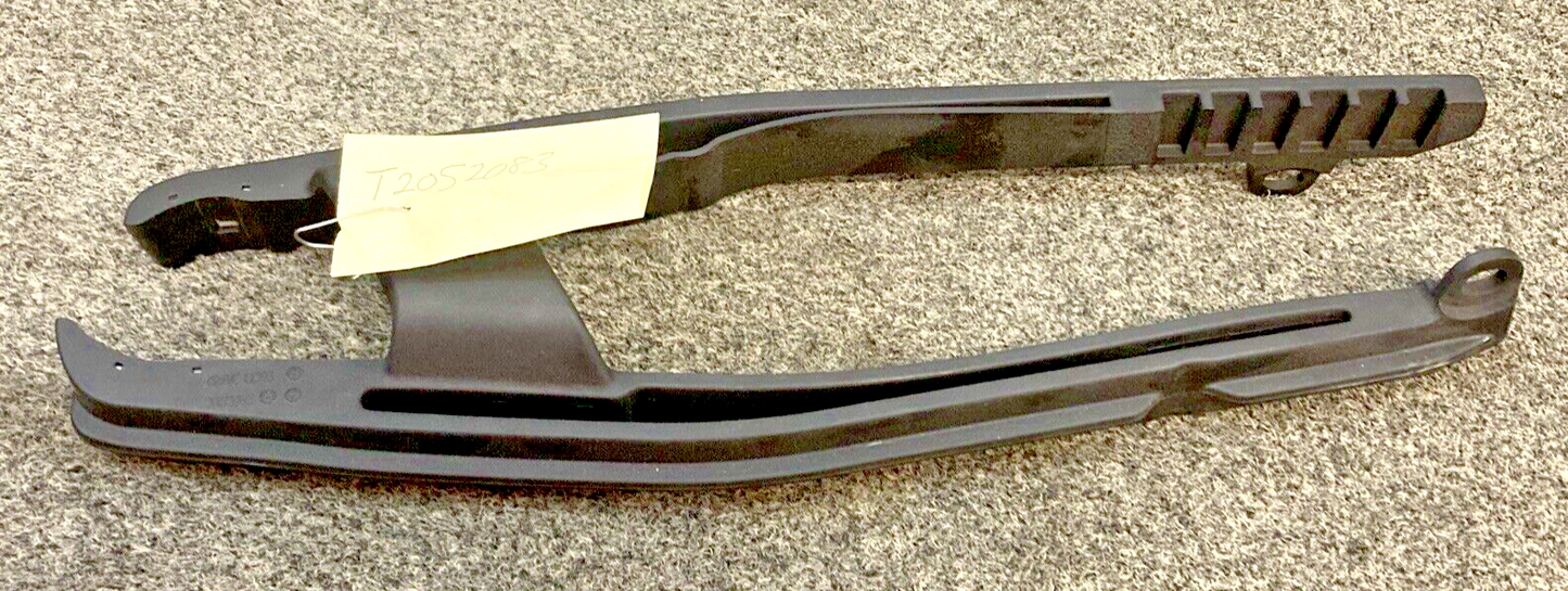 NEW REPLACES TRIUMPH T2052083 Rubbing Strip, Moulded