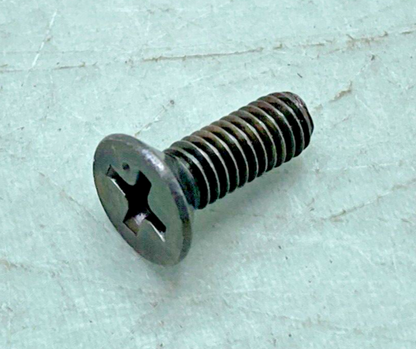 NEW GENUINE YAMAHA 98706-04012 SCREW, FLAT HEAD