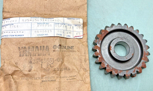 NEW GENUINE YAMAHA 525-15651-00 GEAR, KICK IDLE 25T