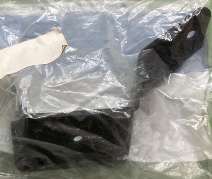 NEW GENUINE GM 10288777 Retainer Jack Stowage