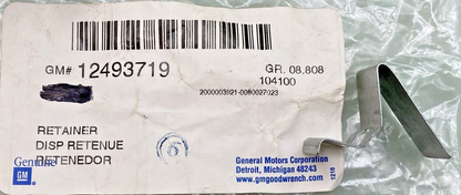 NEW GENUINE GM 12493719 RETAINER, FRONT BUMPER FASCIA EXTENSION