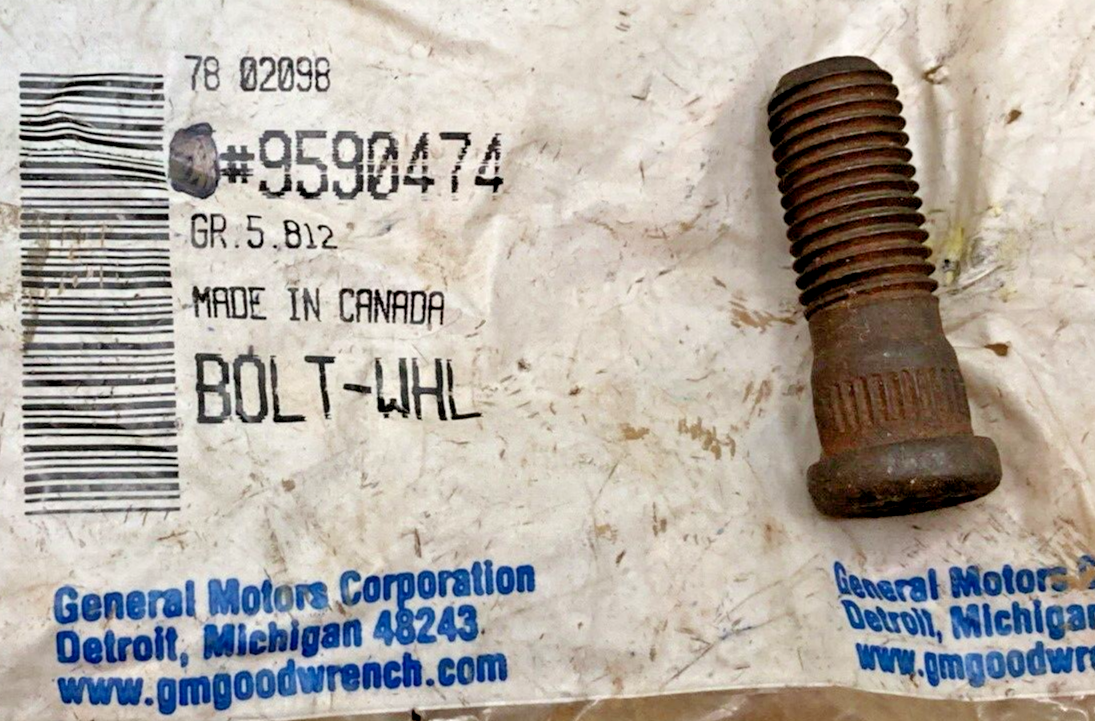 QTY 5 NEW GENUINE GM 9590474 BOLT, FRONT WHEEL 1988-2001 GM